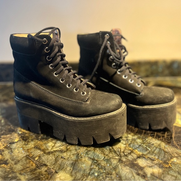 JEFFREY CAMPBELL
Nirvana lace-up boots-Havana Last Handmade - Picture 2 of 4